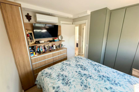 Apartamento à venda com 3 quartos, sendo 1 suíte, em Vila Dom Pedro I, São Paulo, SP