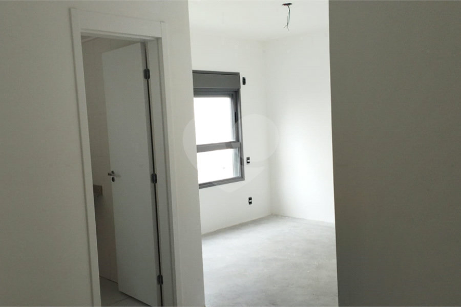 Apartamento à venda ou para alugar com 3 suítes em Mooca, São Paulo, SP