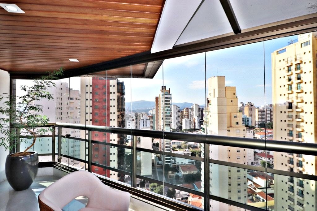 Cobertura à venda com 3 suítes em Santana, São Paulo, SP