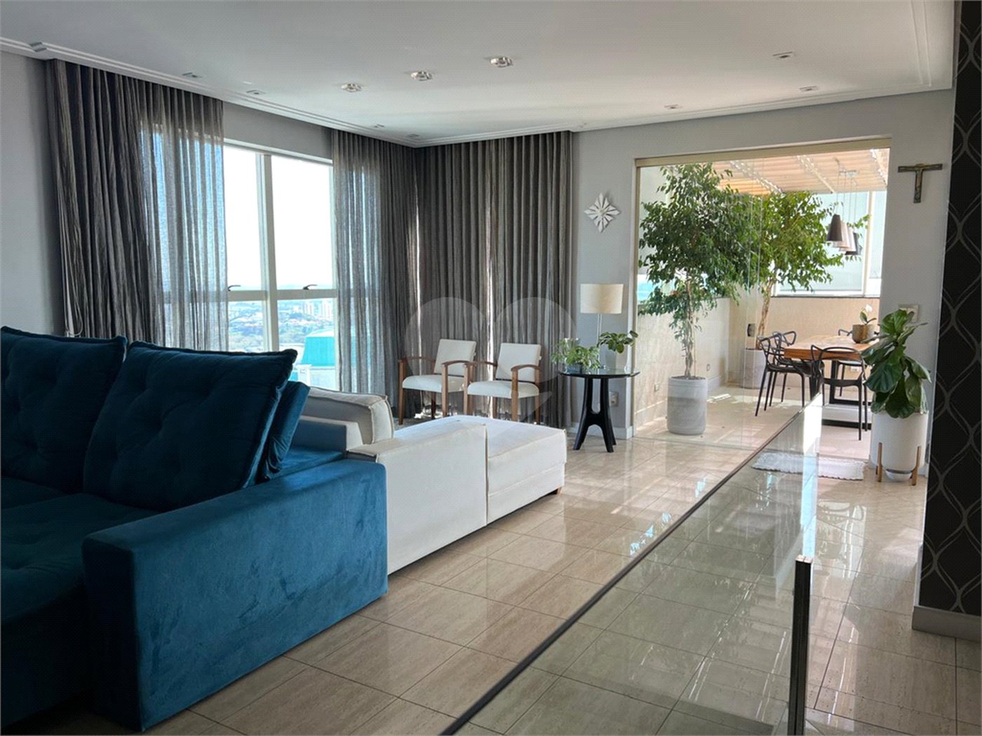 Apartamento à venda com 4 suítes em Jardim Ana Maria, Jundiaí, SP
