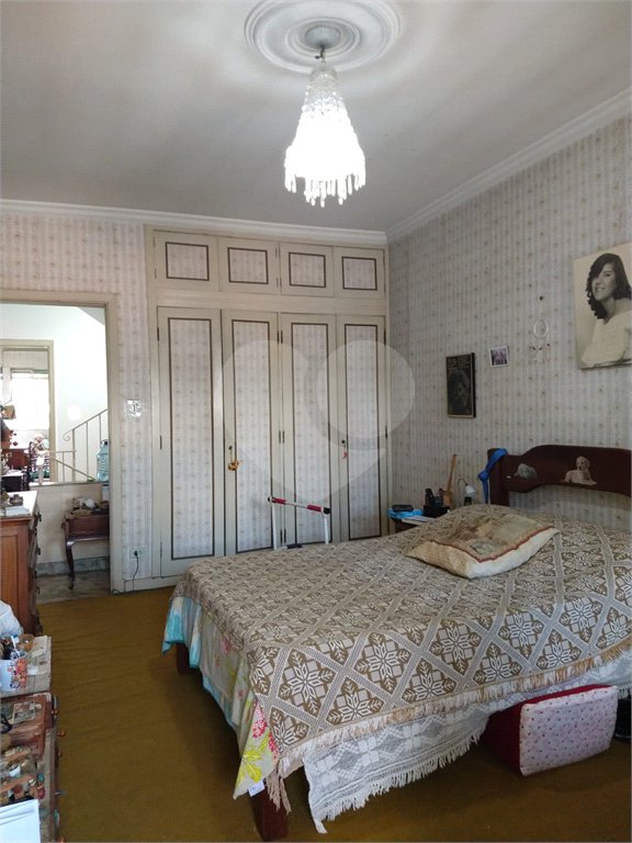Sobrado à venda com 4 quartos em Sumaré, São Paulo, SP