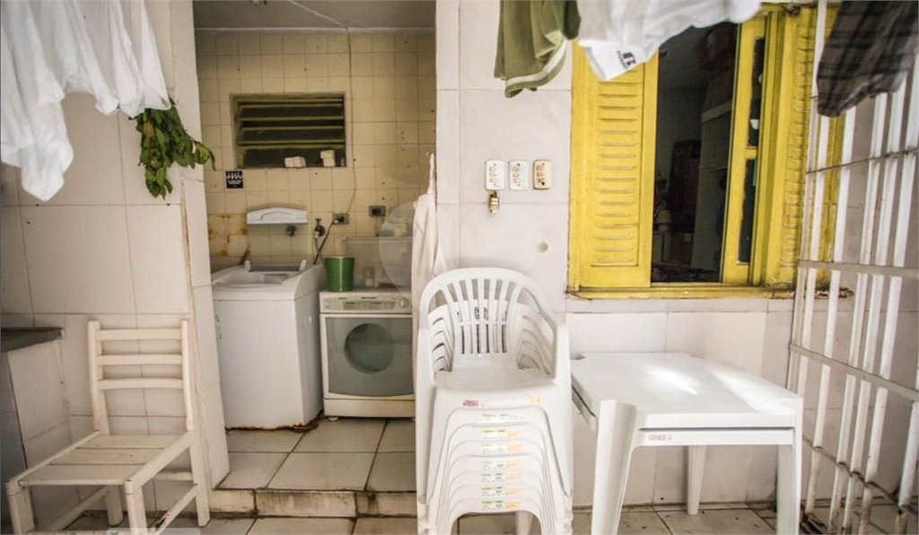Casa à venda com 3 quartos, sendo 1 suíte, em Mirandópolis, São Paulo, SP