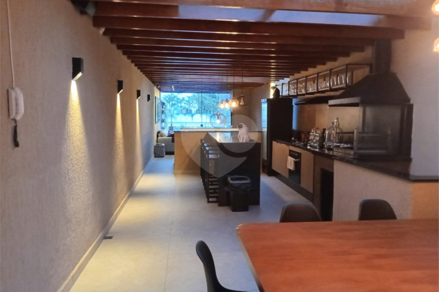 Sobrado à venda com 3 quartos, sendo 1 suíte, em Santana, São Paulo, SP