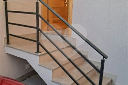 Sobrado à venda com 2 quartos, sendo 1 suíte, em Vila Nina, São Paulo, SP