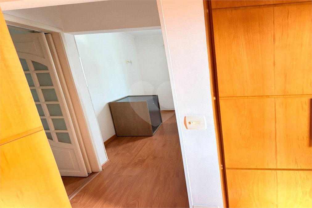 Apartamento à venda com 3 quartos, sendo 1 suíte, em Vila Paulista, São Paulo, SP