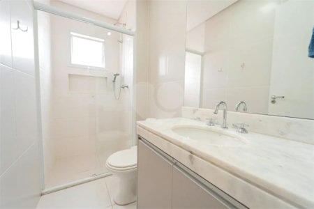 Apartamento à venda com 3 quartos, sendo 1 suíte, em Jardim Prudência, São Paulo, SP