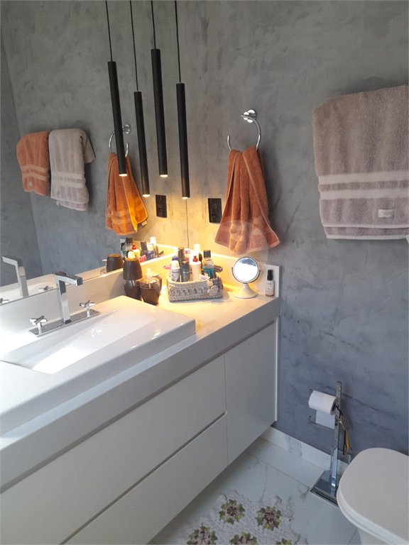 Casa à venda com 3 suítes no condomínio Reserva Real, Paulínia - SP