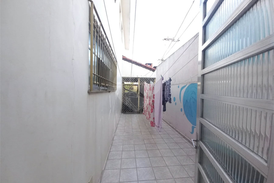 Sobrado à venda com 3 quartos em Vila Paiva, São Paulo, SP