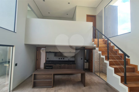 Casa à venda com 1 suíte no condomínio Residencial Terras de São Francisco, Sorocaba - SP