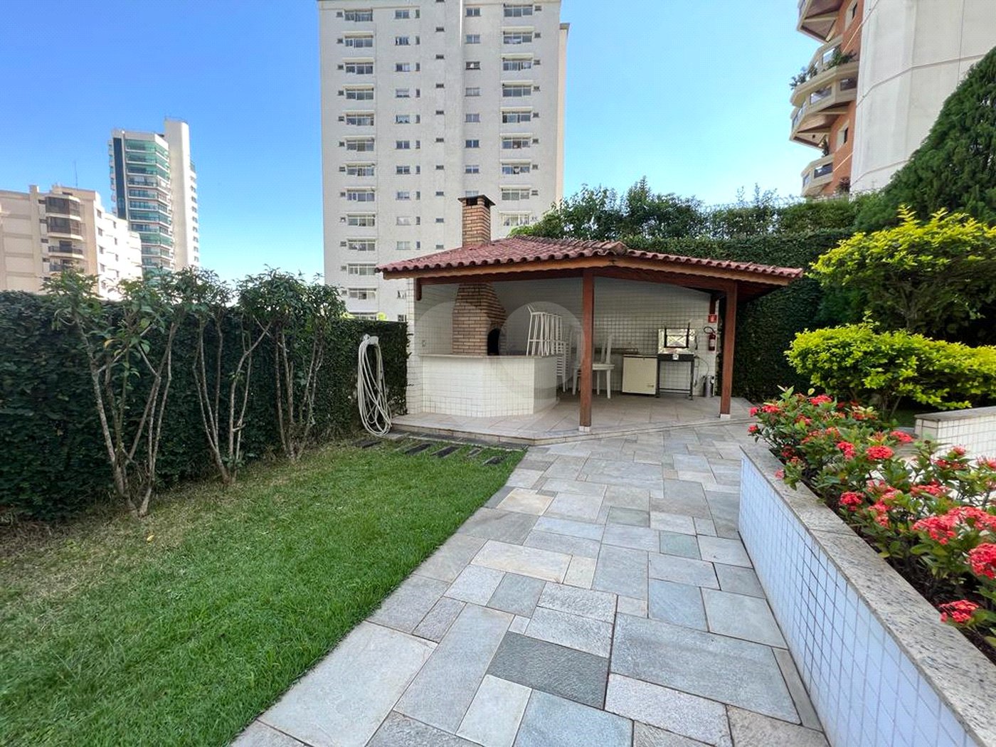 Apartamento à venda com 3 quartos, sendo 1 suíte, em Jardim França, São Paulo, SP