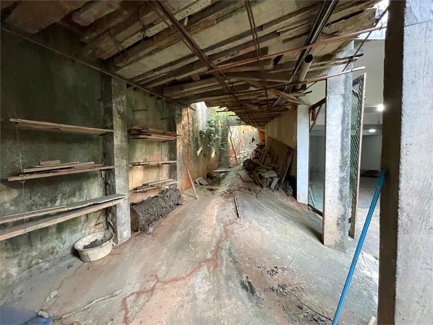 Casa à venda com 3 quartos, sendo 1 suíte, em Jardim Panorama, São Paulo, SP