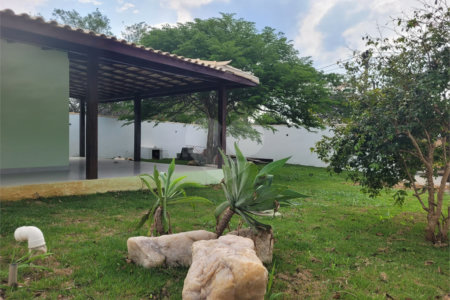 Terreno em condomínio à venda com 3 quartos, sendo 2 suítes, em Caravelas, Armação dos Búzios, RJ