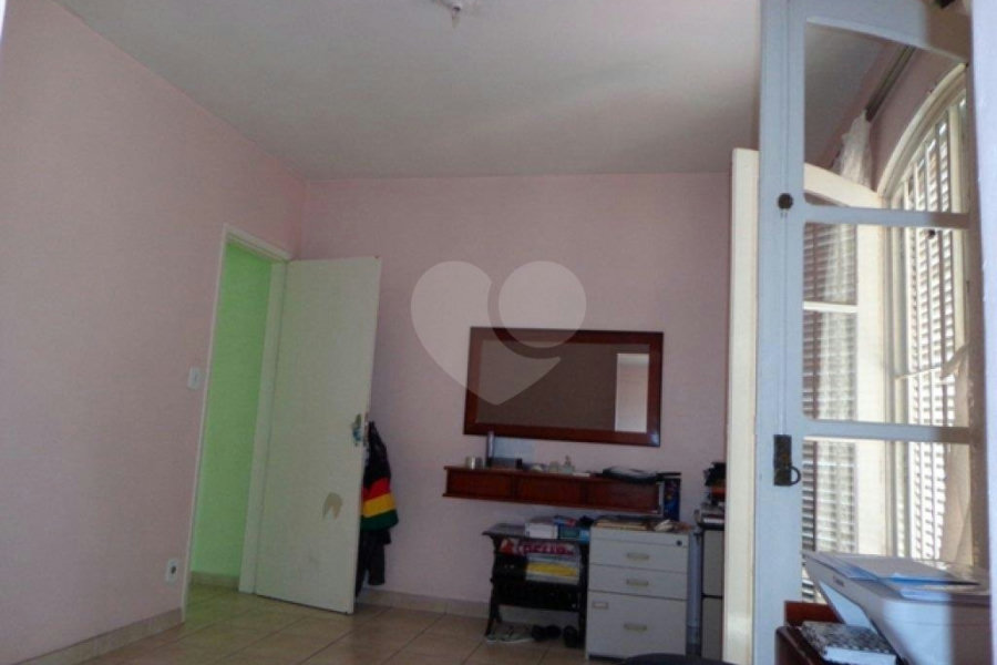 Sobrado à venda com 3 quartos, sendo 1 suíte, em Vila Nova Cachoeirinha, São Paulo, SP