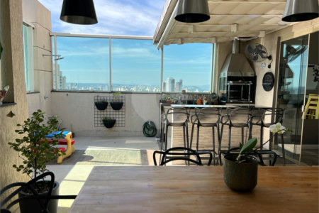 Apartamento à venda com 4 suítes em Jardim Ana Maria, Jundiaí, SP