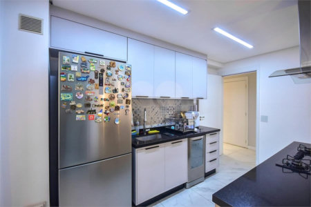 Apartamento à venda com 3 quartos em Jardim Vazani, São Paulo, SP