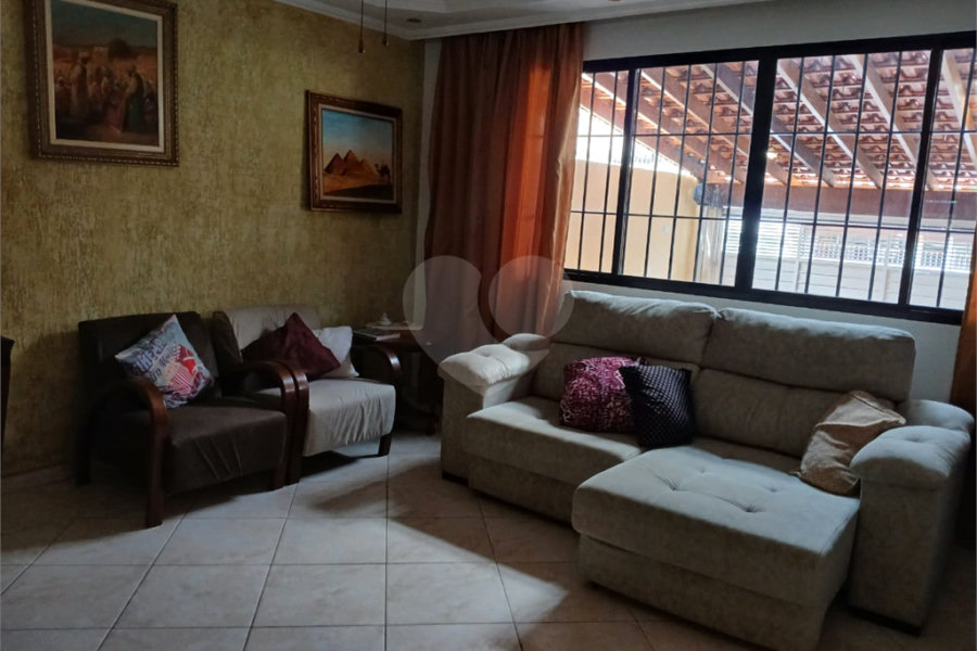 Sobrado à venda com 3 quartos, sendo 1 suíte,  em Imirim, São Paulo, SP