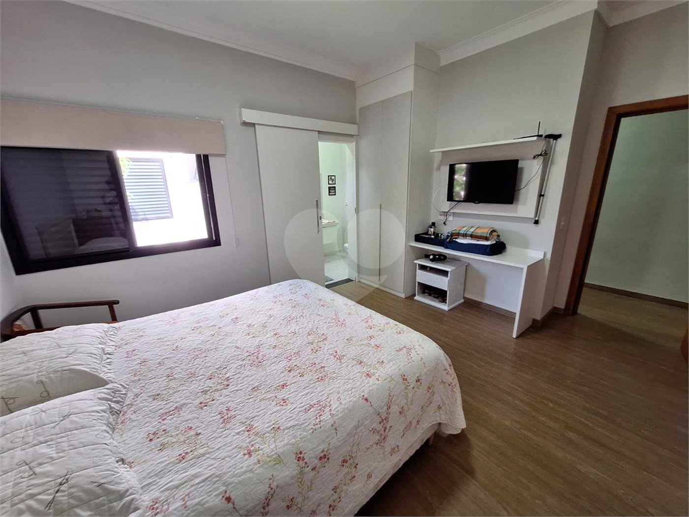 Casa à venda com 3 suítes no condomínio Village Ipanema, Araçoiaba da Serra - SP
