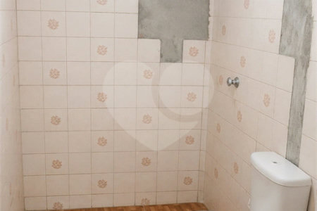 Casa à venda com 2 quartos, sendo 1 suíte,  em Jardim Leonor Mendes de Barros, São Paulo, SP