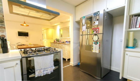 Casa à venda com 3 quartos, sendo 1 suíte, em Brooklin Paulista, São Paulo, SP