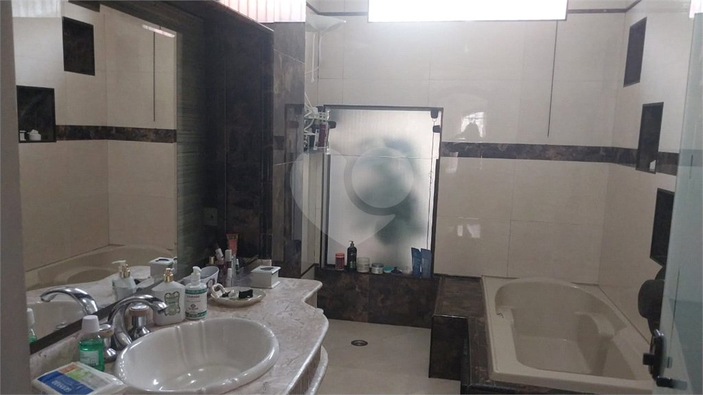Casa à venda com 3 suítes em Vila Guilherme, São Paulo, SP