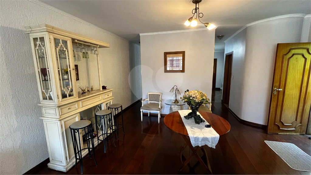 Sobrado à venda com 4 quartos, sendo 1 suíte, em Vila Formosa, São Paulo, SP