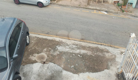 Sobrado à venda com 4 quartos em Capela, Vinhedo, SP