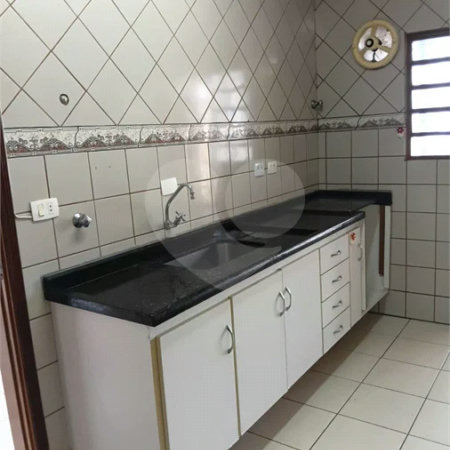Apartamento à venda ou para alugar com 2 quartos, sendo 1 suíte,  no Centro, São Roque, SP