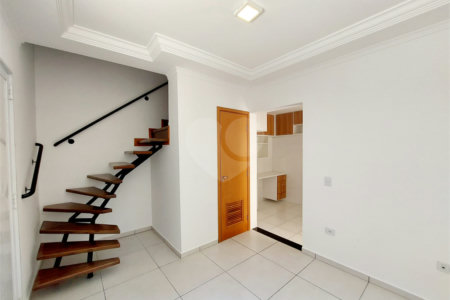 Casa para alugar com 2 suítes no condomínio Residencial Atucuri, São Paulo - SP