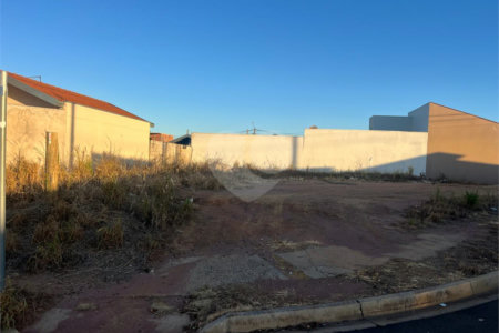 Terreno de esquina 342m² no Jardim das Palmeiras 2 – Ibaté/SP