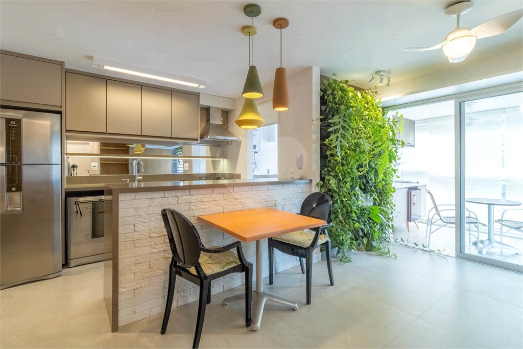 Apartamento para alugar com 1 suíte em Alto de Pinheiros, São Paulo, SP