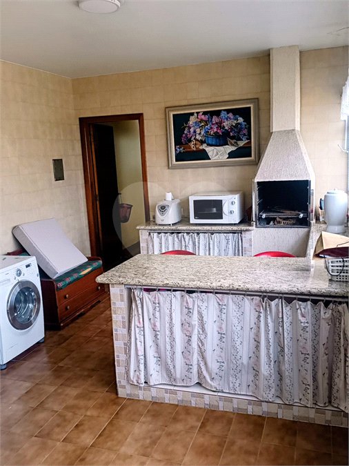Casa à venda com 5 quartos, sendo 4 suítes, em Jardim Armênia, Mogi das Cruzes, SP