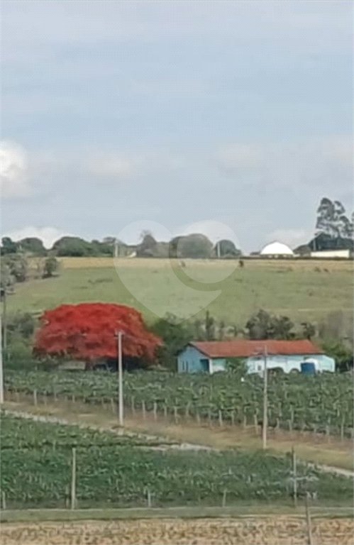 Sítio à venda com 2 quartos em Mirim, Indaiatuba, SP