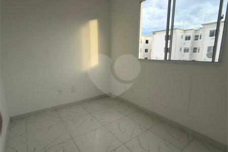 Apartamento à venda com 2 quartos em Guaratiba, Rio de Janeiro, RJ