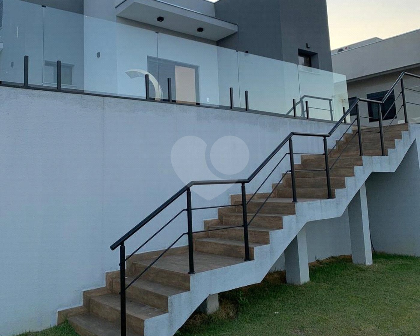 Casa à venda com 3 suítes no condomínio Village Ipanema I, Araçoiaba da Serra - SP