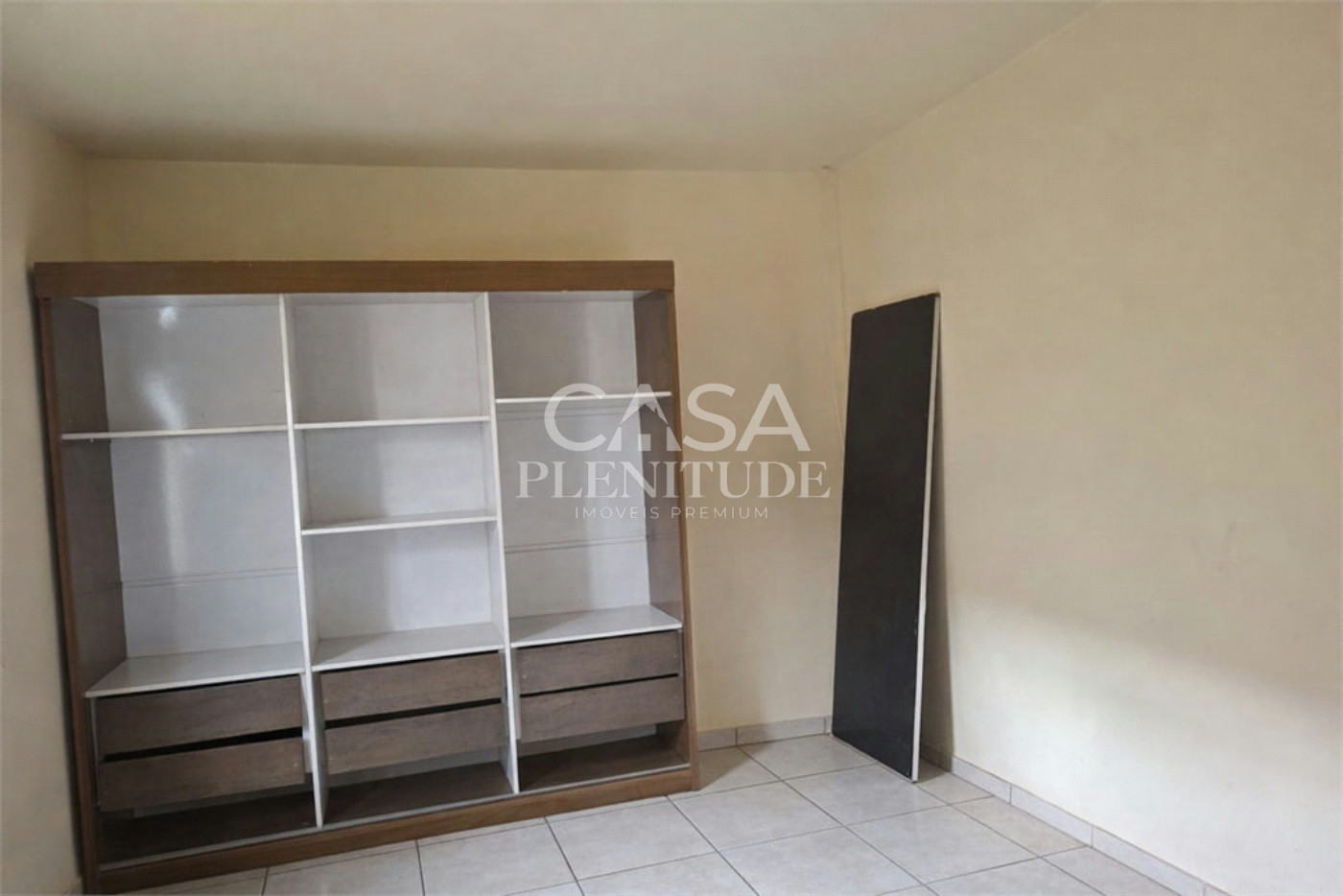 Sobrado à venda com 3 quartos em Jardim Califórnia, Sorocaba, SP