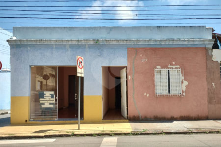 Casa à venda com 2 quartos no Centro, Itapetininga, SP