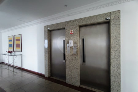 Apartamento à venda com 1 quarto em Indianópolis, São Paulo, SP