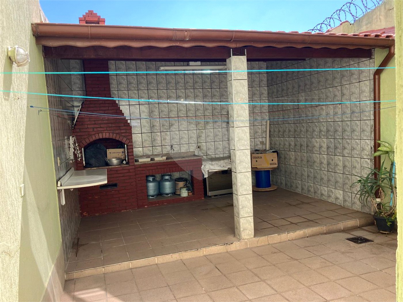 Casa à venda com 3 quartos em Jardim Peri, São Paulo, SP