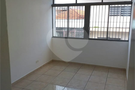 Apartamento à venda com 3 quartos, sendo 1 suíte,  no Centro, Mogi das Cruzes, SP