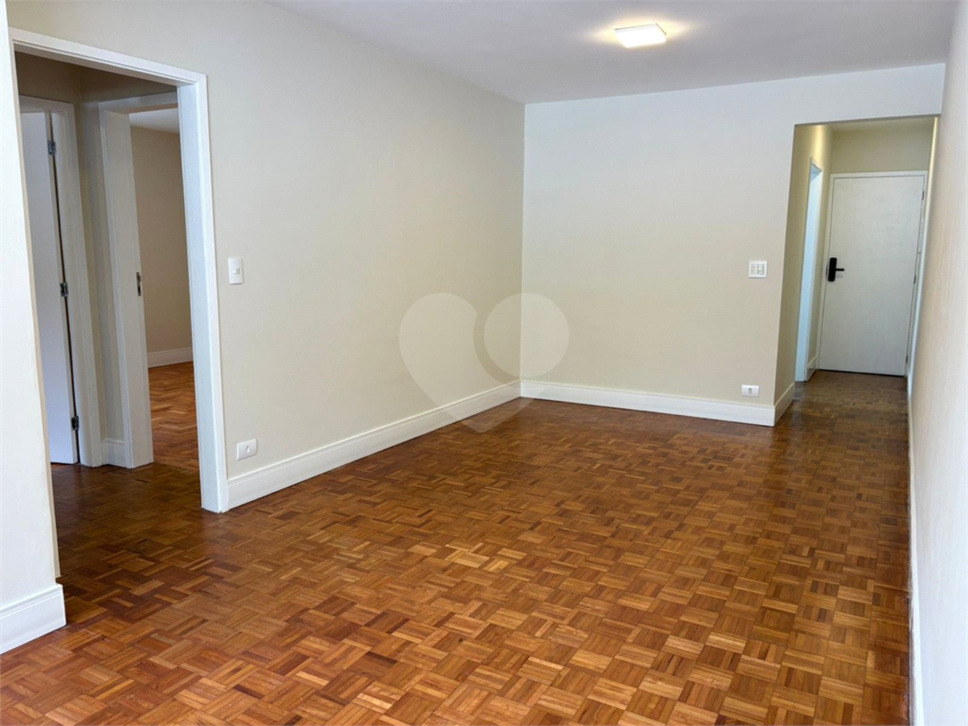 Apartamento à venda com 2 quartos em Indianópolis, São Paulo, SP