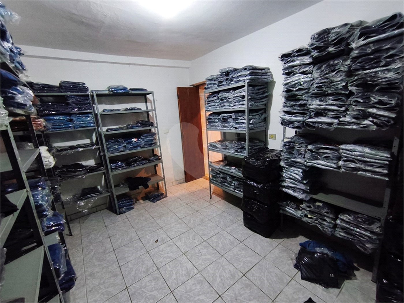 Sobrado à venda com 4 quartos, sendo 1 suíte, em Vila Medeiros, São Paulo, SP