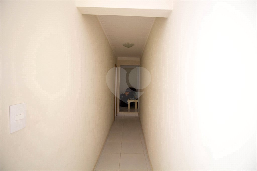 Sobrado à venda com 4 quartos, sendo 3 suítes,  no Centro, São Roque, SP