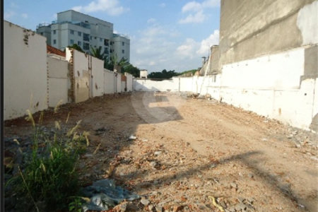 Terreno à venda em Cidade Vargas, São Paulo, SP