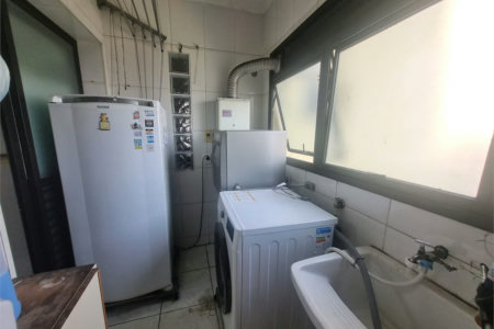 Apartamento à venda com 3 quartos, sendo 1 suíte, em Jardim Londrina, São Paulo, SP