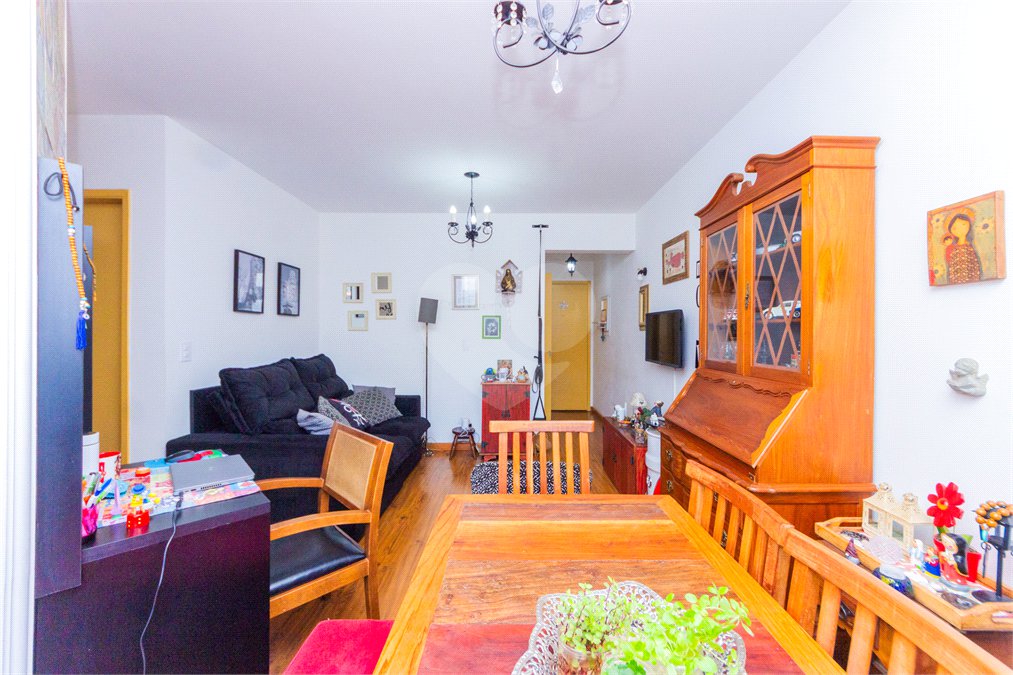 Apartamento à venda com 2 quartos em Vila Mariana, São Paulo, SP