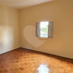 Casa à venda com 2 quartos no Centro, Vinhedo, SP