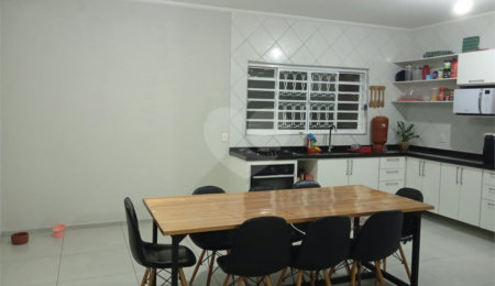 Casa à venda com 3 quartos, sendo 1 suíte,  em Jardim dos Ipês, Mairinque, SP