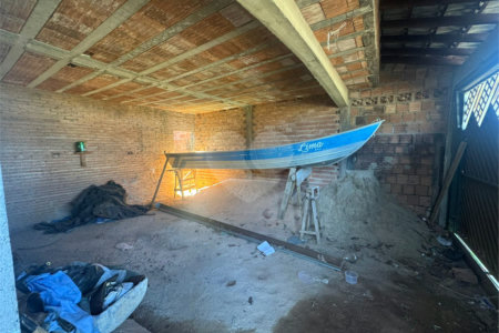 Casa á venda com 03 dormitórios, no residencial Itamarati em São Carlos.