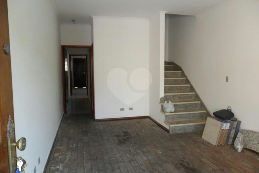 Sobrado à venda com 4 quartos, sendo 1 suíte, em Imirim, São Paulo, SP