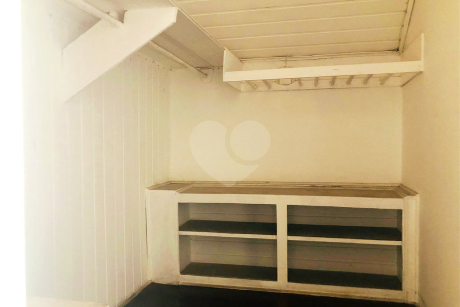 Sobrado à venda com 4 quartos, sendo 3 suítes, em Vila Rosália, Guarulhos, SP